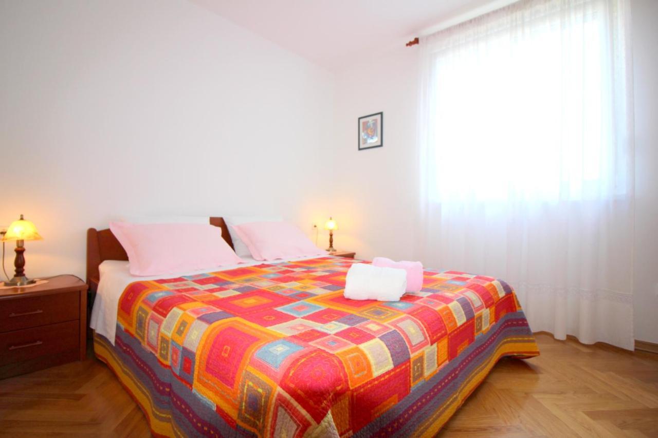 Apartment Vojka In City Center Poreč Exteriér fotografie