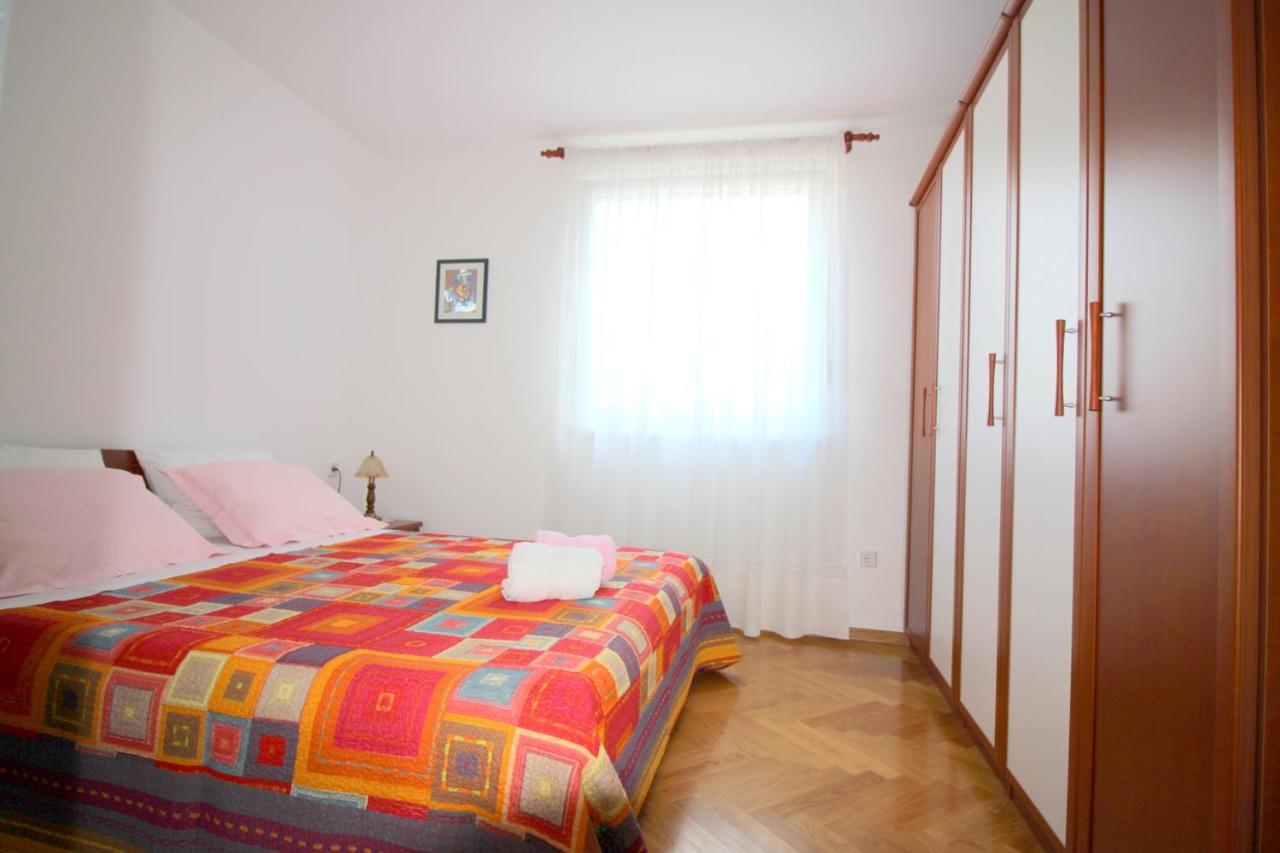 Apartment Vojka In City Center Poreč Exteriér fotografie